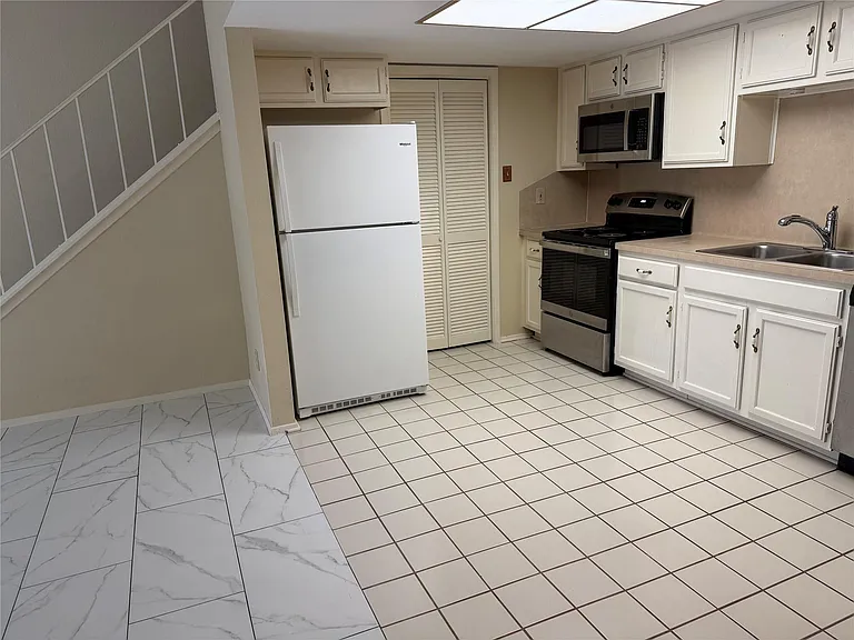14777 Wunderlich Dr #2104 — Photo 34