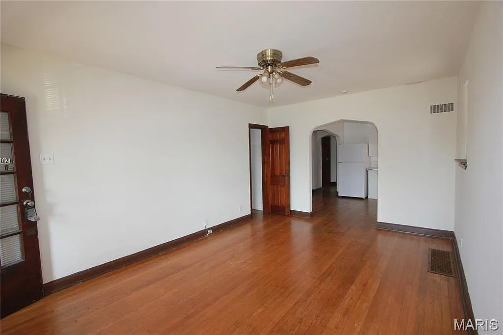 1 bed, 1.0 bath, 900 sqft, $1,100 — Photo 4