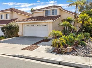 1533 Promontory Ridge Way, Vista, CA 92081