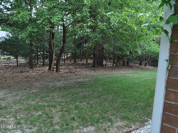 4th image of 14 A Lenape Drive