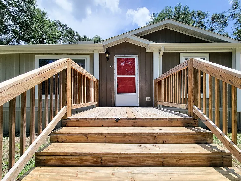 10754 S Lake Shore Dr — Photo 3