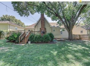 13008 W 101st St, Lenexa, KS 66215