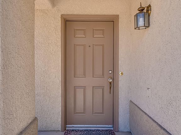 3rd image of 5161 S Fox Trot Dr