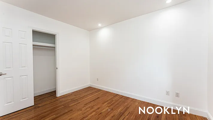 Rented by Nooklyn NYC LLC | media 27
