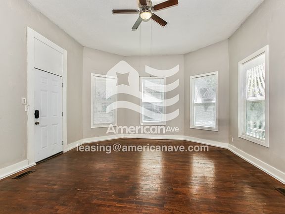 3-Living Room