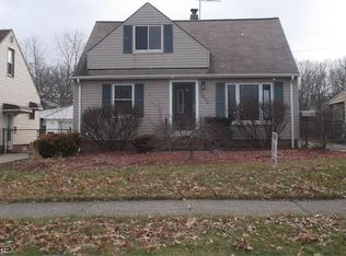 13620 Hathaway Rd, Garfield Heights, OH 44125