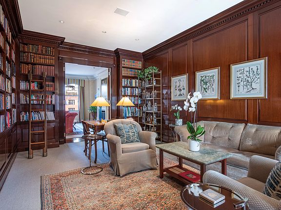 3rd image of 993 Park Ave APT 7E