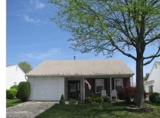 3 Windmill Ct, Columbus, NJ 08022