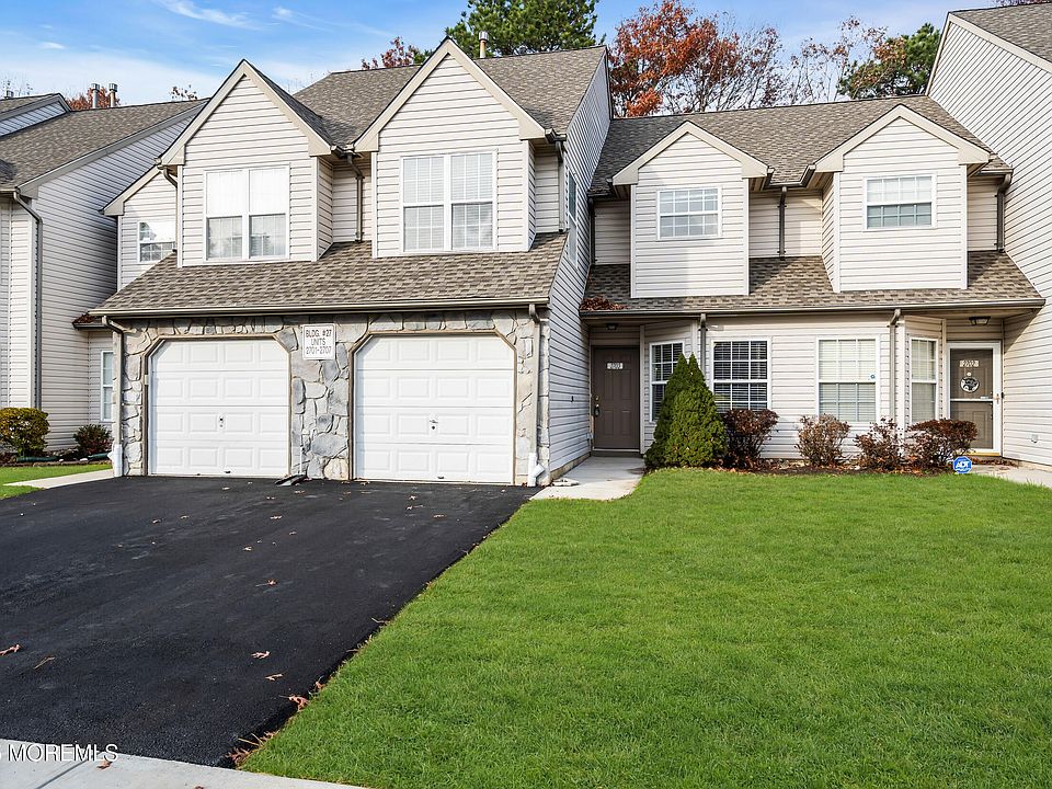 1st image of 2703 Greenspire Court