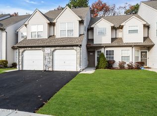 2703 Greenspire Ct, Toms River, NJ 08755