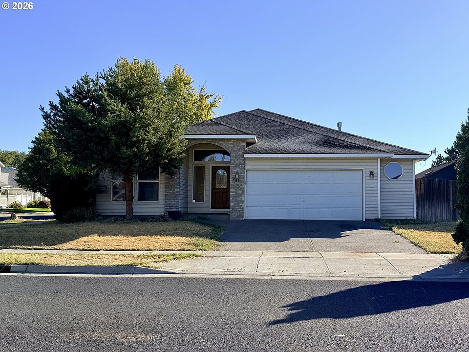 1st image of 186 NE 11th Pl