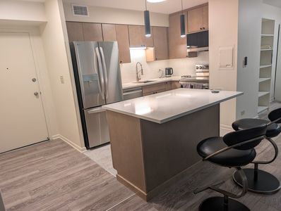 1516 Hinman Ave APT 804, Evanston, IL, 60201