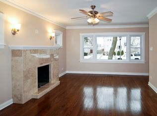 211 S 20th Ave, Maywood, IL