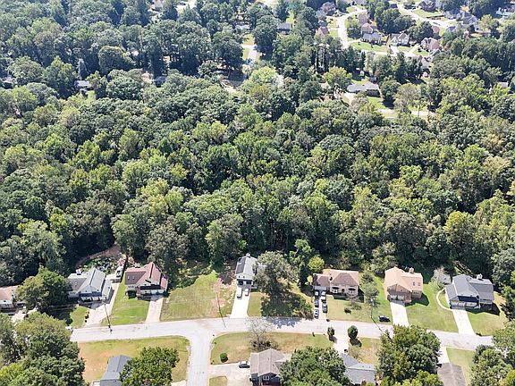 5th image of 4279 Sebring Walk