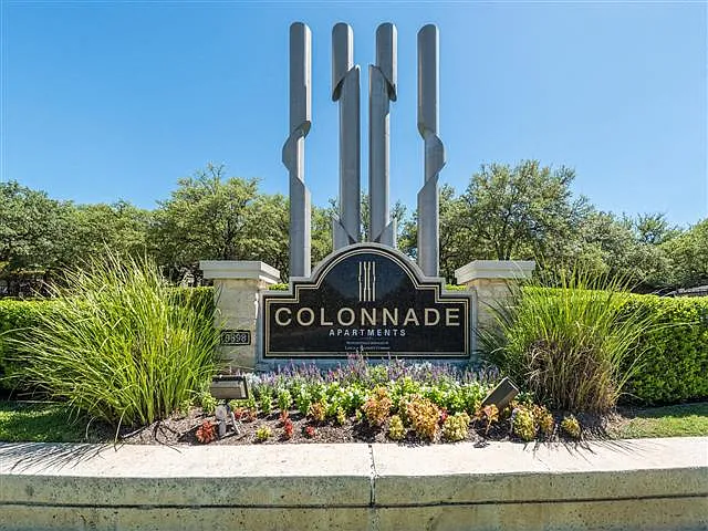 Community monument sign at circle drive entrance