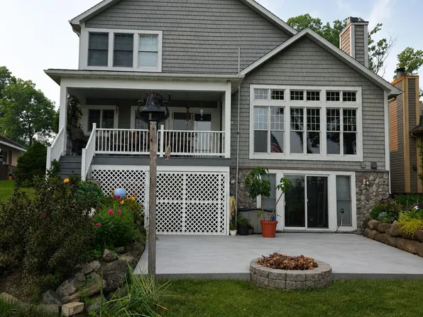 4015 Minnetonka Dr, Linden, MI 48451