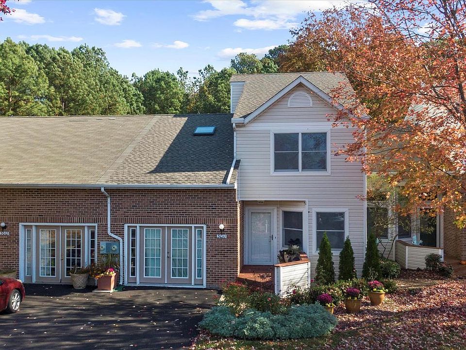1st image of 5011 Bridgepointe Dr