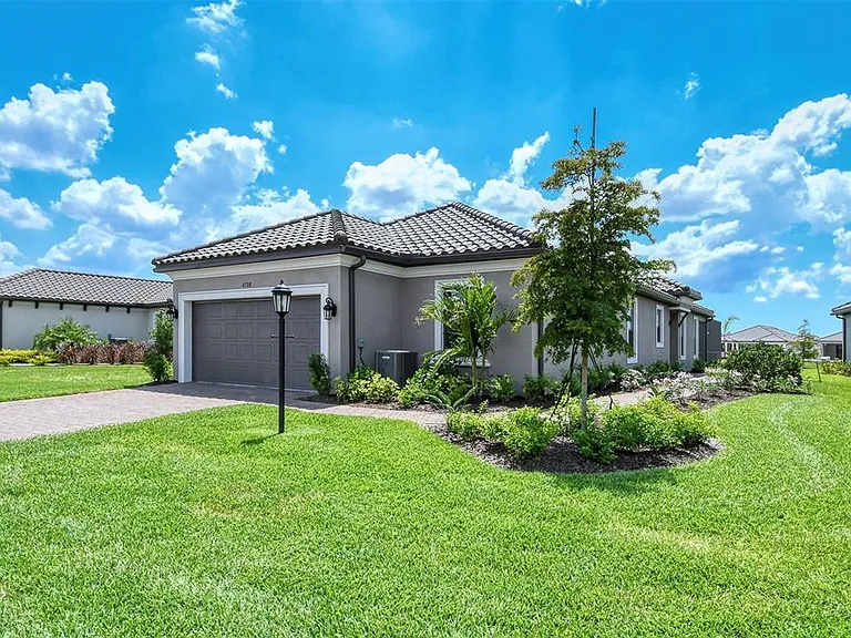 4708 Motta Ct — Photo 37