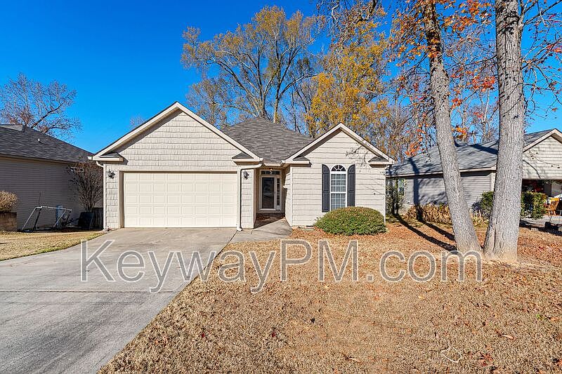 1st image of 808 Tyler Woods Dr