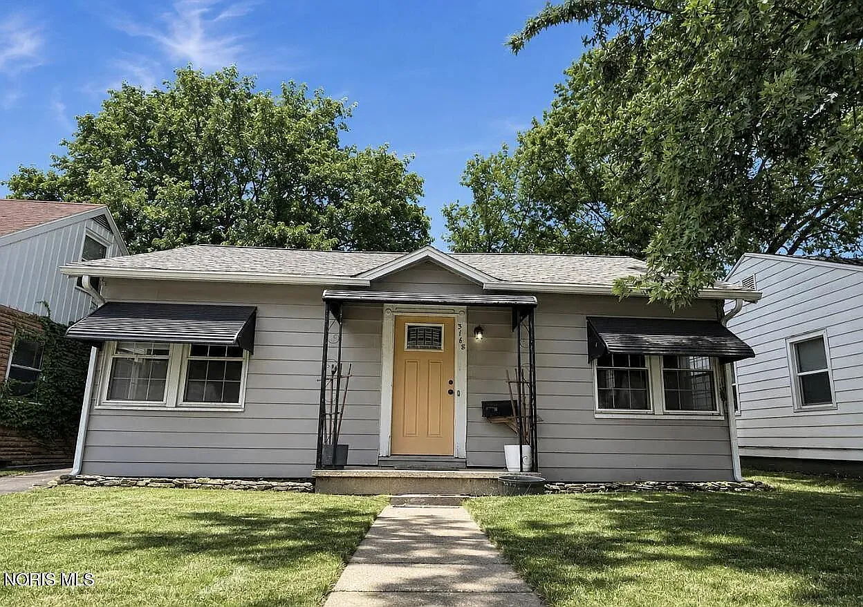 2 bed, 720 sqft, $875 — Photo 1