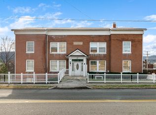 49 5th St NW, Pulaski, VA