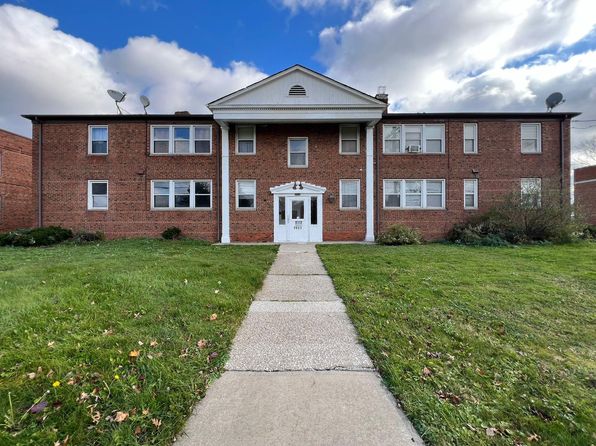 2027 Warrensville Center Rd #6