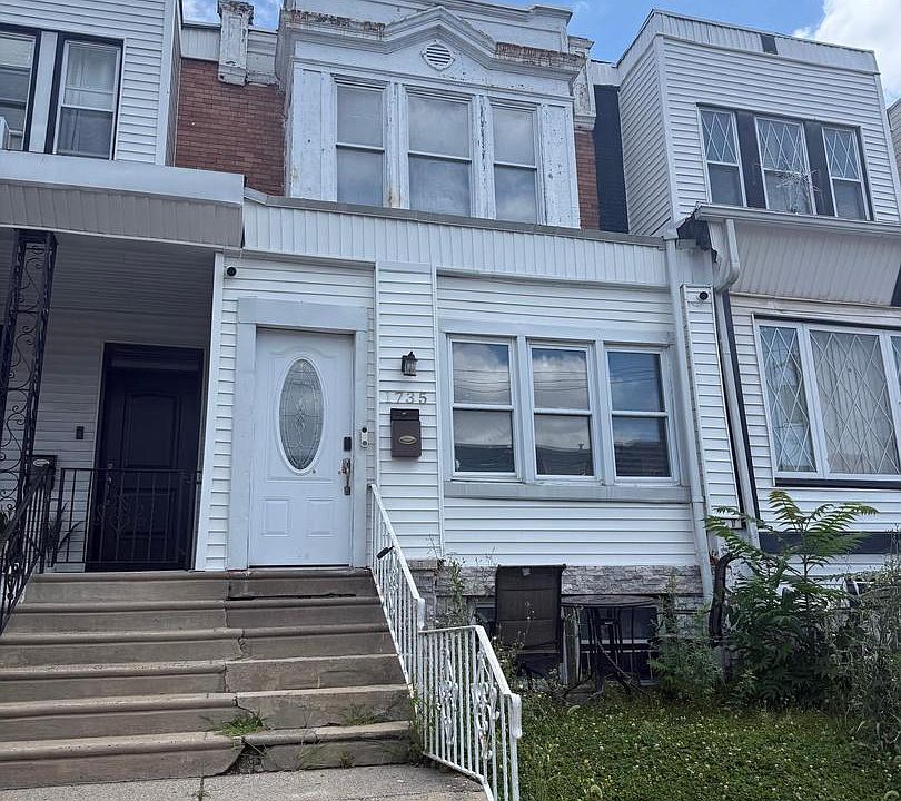 1st image of 1735 S 55th St