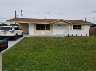 811 Alcala Ave, Lehigh Acres, FL 33936