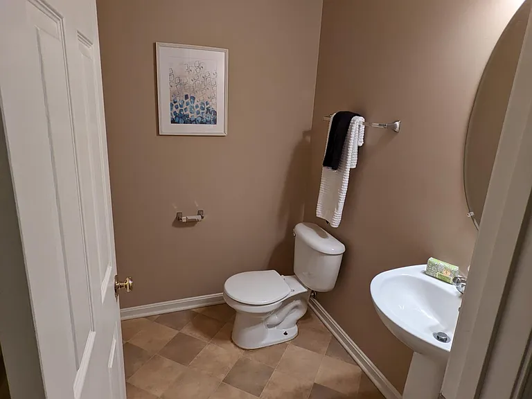 46358 Hobbs Sq — Photo 9