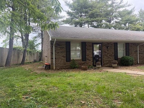 2nd image of 2127 Augusta Dr APT D