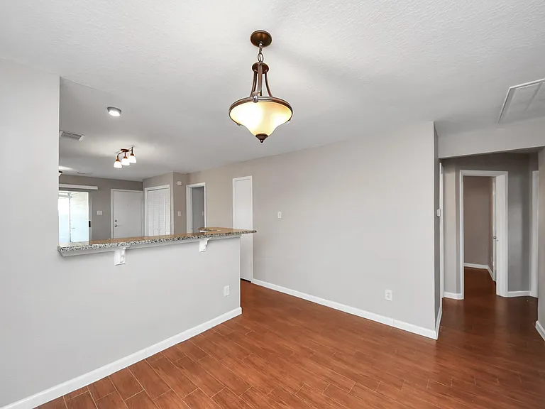 20641 Patriot Park Ln — Photo 10