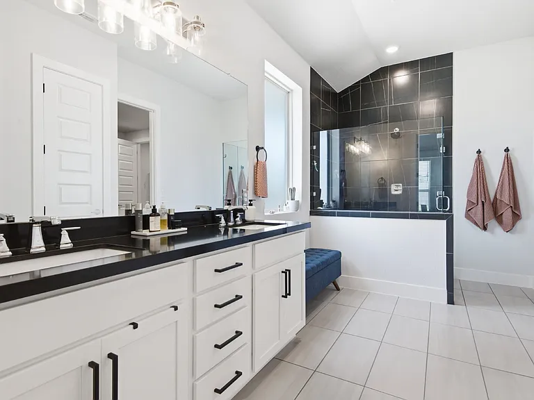 7712 Ellas Inlet Dr — Photo 24