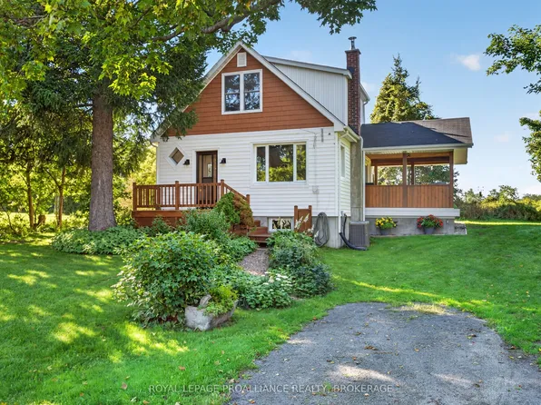 2693 Rutledge Rd, South Frontenac, ON K0H 2T0
