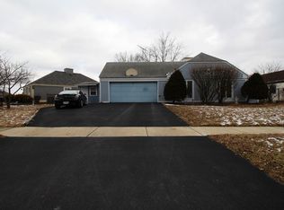 52 Afton Dr, Montgomery, IL 60538