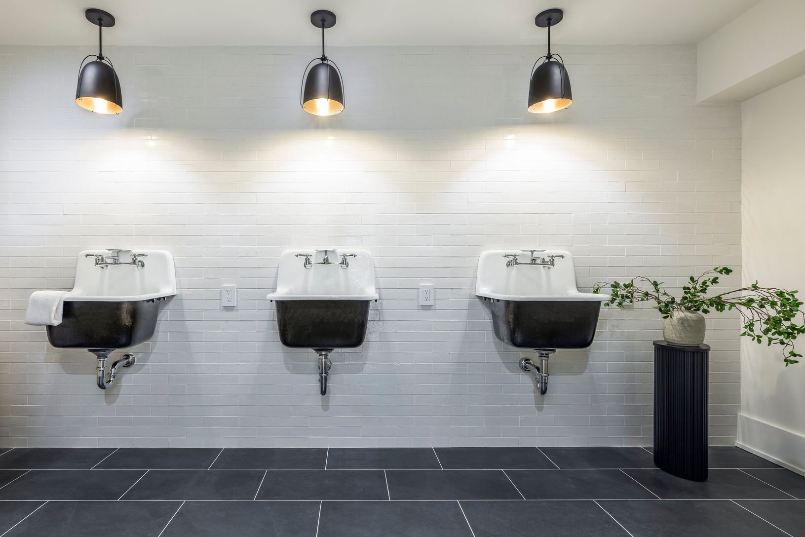  Lower Level En-Suite Bathroom