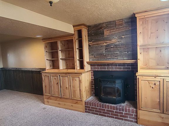 5th image of 1722 Barratt St