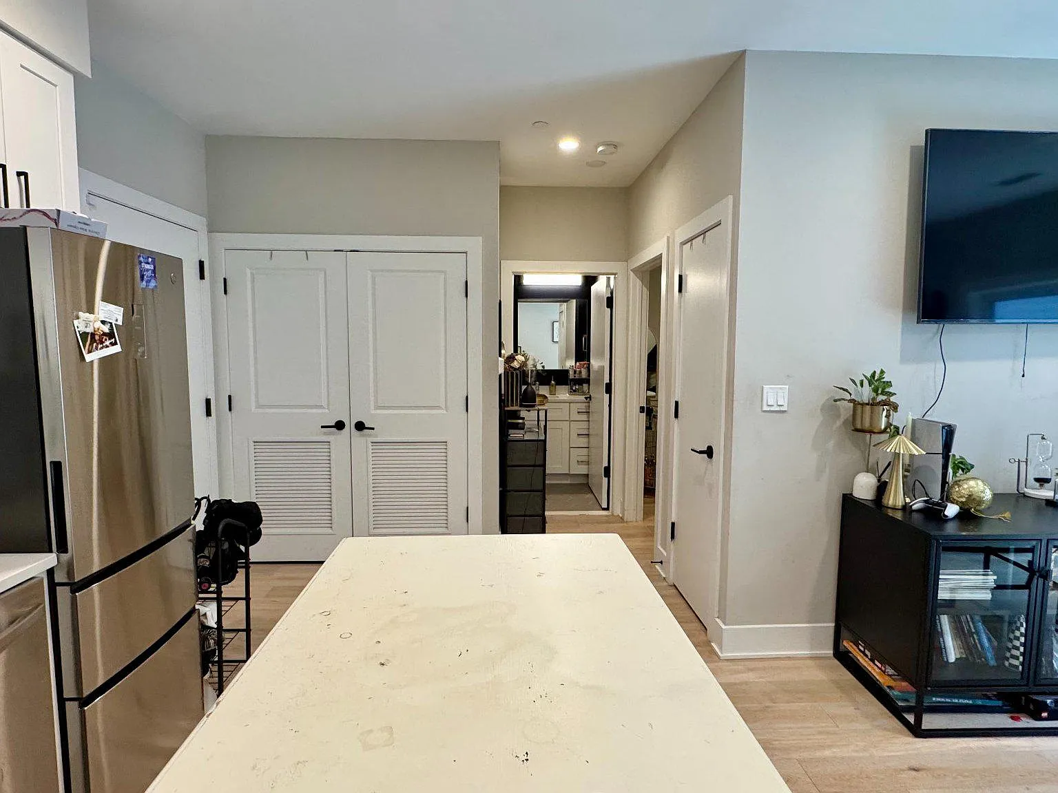 1 bed, 1.0 bath, 506 sqft, $2,000 — Photo 3