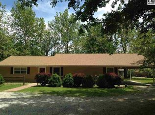 3209 N Halstead St, Hutchinson, KS 67502