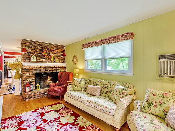 4th image of 312 Sunrise Ave