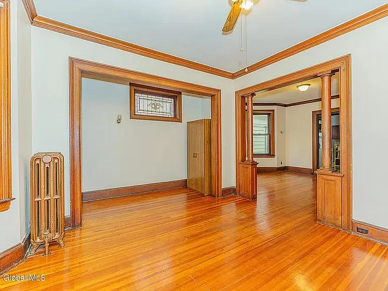 460 Hamilton St — Photo 3