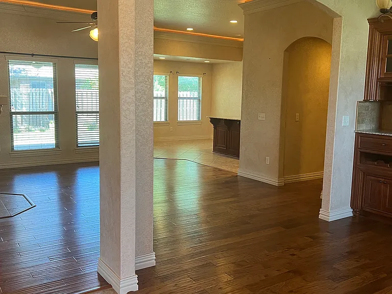 4004 SW Grace Farms Ave — Photo 3