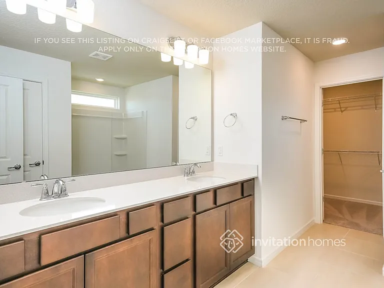 2121 Calm Night St — Photo 13