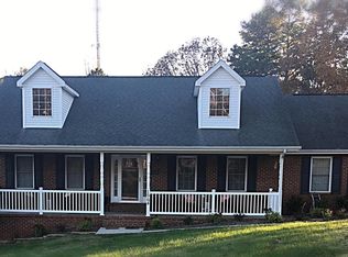 1564 Ellis Woods Loop, Sevierville, TN 37876