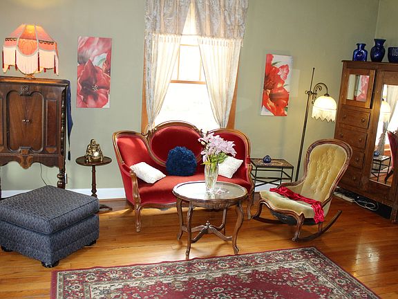 2nd image of 5110 N Park Ave