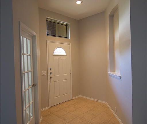 2nd image of 8505 Silverbell Ln