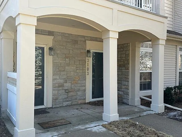 2 bed, 2.5 bath, 1248 sqft, $1,550 — Photo 1