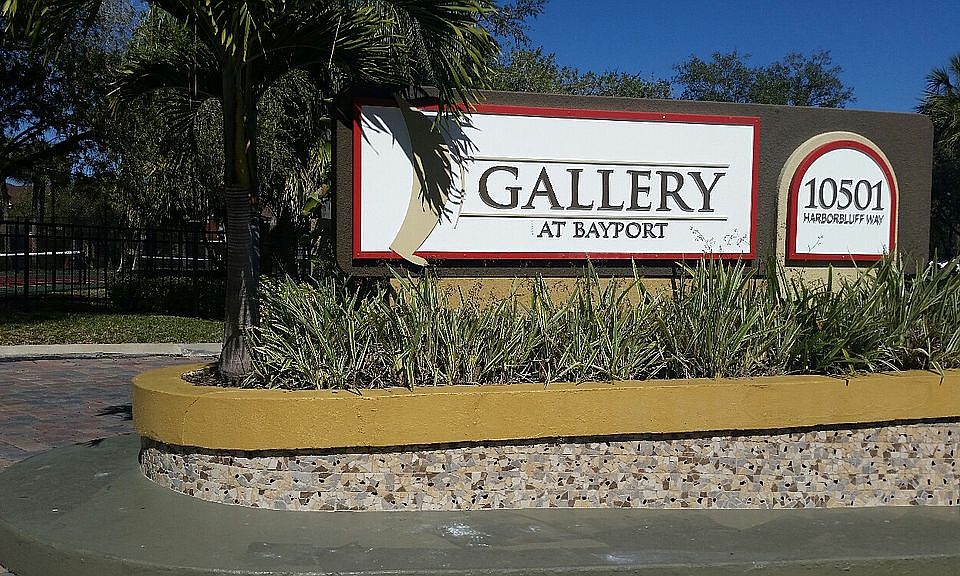 Gallery at Bayport entrance