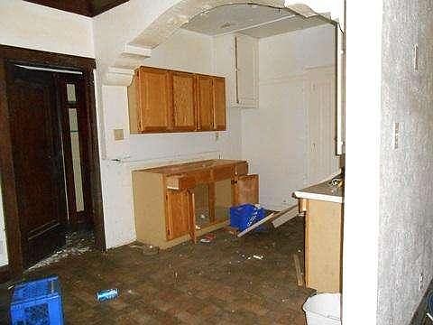 4th image of 4409 W Lisbon Ave