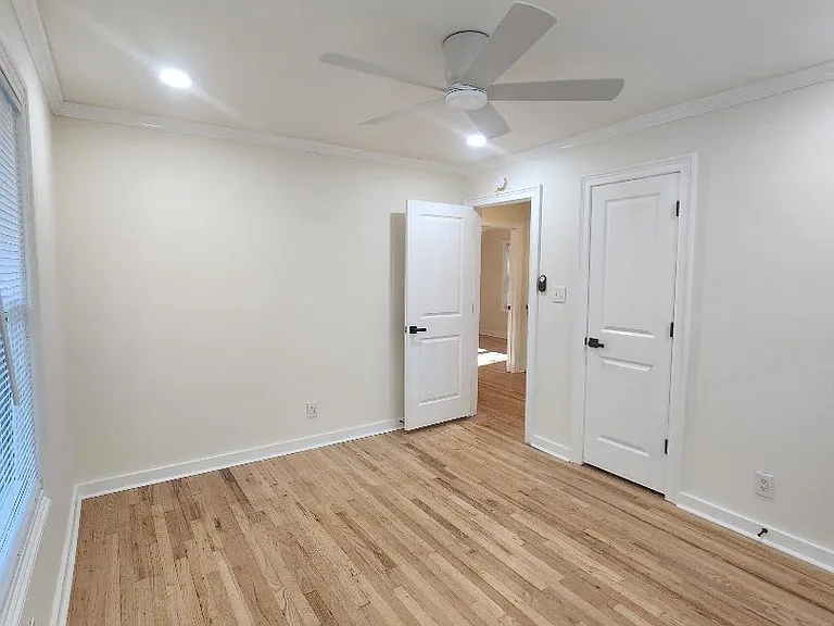 302 Kelso Dr SW — Photo 19
