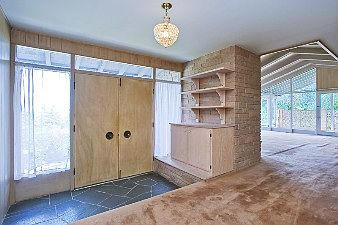 Entrance :: 225 Brookwood Rd.